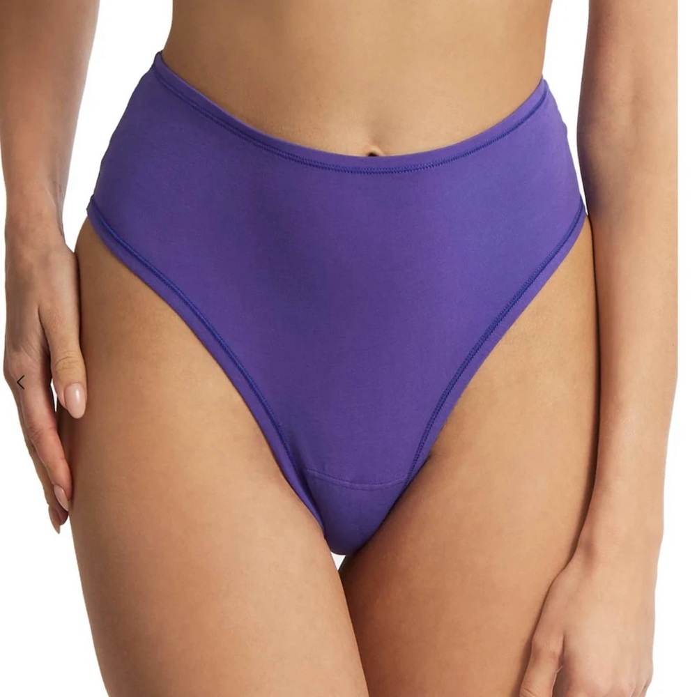 (3)Hanky Panky Supima Cotton PlayStretch High-Rise Thong